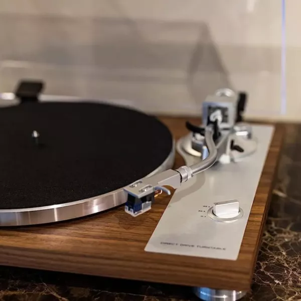 Вініловий програвач TEAC Hi-Fi TN-4D-SE/WA (Walnut)