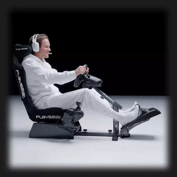 Кокпіт із кріпленням для керма та педалей Playseat Evolution PRO – ActiFit (UA)