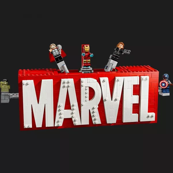 Конструктор LEGO Super Heroes Логотип і мініфігурки MARVEL (76313)