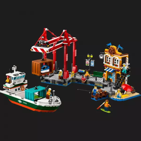 Конструктор LEGO City Морська гавань із вантажним судном (60422)