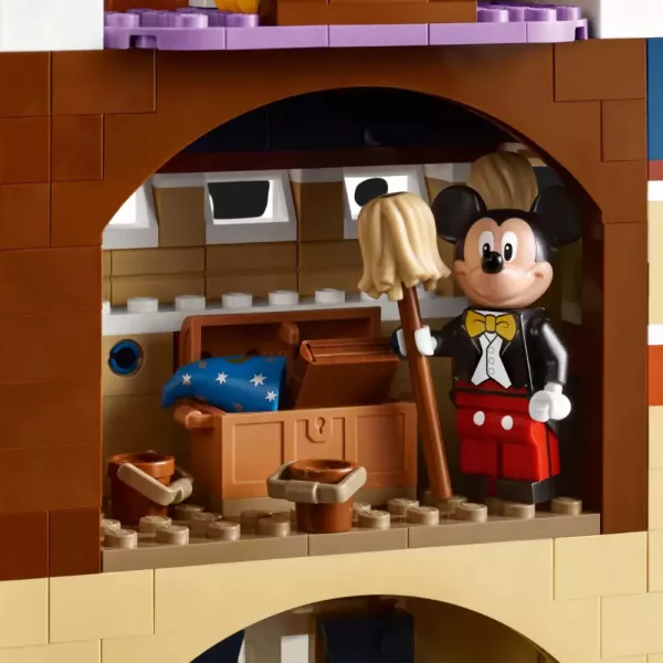 Конструктор LEGO Disney Замок Дісней (71040)