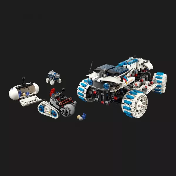 Конструктор LEGO Technic Місяцехід Lunar Outpost. Космічний корабель (42211)